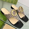 Blondie Series Womens Slide Toe Clip Sandali Pantofole infradito piatte in pelle di design in metallo di lusso 35-42