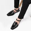 Neue schwarze Herren-Sommer-Sandalen aus Pu-Leder mit Schnallenriemen für Herren mit kostenlosem Versand. Business-Formelle Schuhe für Herren