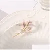 Szpilki broszki modne kwiat wykwintny kors dla kobiet w stylu vintage roślina perłowa biżuteria metalowe metalowe odznaki odznaki prezent upuszcza Dhblp