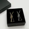 Designer Letter Pins Brooches Brand Women Gold Cape Buckle Brooch Suit Pin Wedding Party Jewerlry Accessories