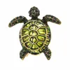 Brosches Emalj Turtle Rhinestone Marine Animal Breast Kvinnor och manlig 3-färg Post Pins smycken Tillbehör GIFT G230529