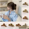 Klammern Acryl Haarkrallen Große Pferdeschwanz Bad Clip Frauen Hohl Geometrische Haarspange Kopfbedeckung Haarnadel Ornamente Mädchen Zubehör Drop DHS8N