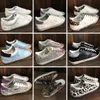 Fashion New Italy Golden Women Sneakers Super Star Sequin Classic White Do -old Dirty Designer Man Shoes Woman