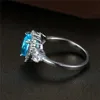 Bandringar lyxiga kvinnliga ljusblå zirkonring löften silver färg hjärtatgagemang bröllop för kvinnor