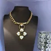 Top Brand Women's Pendant Necklace ccity Designer Crystal Pearl Chokers Necklace Woman Jewelry Banquet Party Accessories 5634