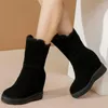 Kleid Schuhe Mode Turnschuhe Frauen Echtes Leder Keile High Heel Pumps Weibliche Runde Kappe Winter Warme Schnee Stiefel Punk Lange turnschuhe