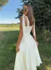 Grundläggande avslappnade klänningar Floraltryck Knutband Split lår Cami Dress Summer White Sleeveless V-ringning Backless Beach Women slip Robe Femme 230531