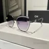 Channelsunglasses Designer Luxury Fashion Channel Solglasögon Glasögon Goggle Beach Sun Glasögon för Mens Womens Ladies Outdoor Sunglase 8512
