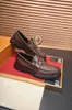 Üstteki Yeni Elbise Erkek Ayakkabı Oxfords Orijinal Deri İş Takımı Altın Metal Platform İtalya Ayakkabı Boyutu 38-45