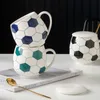 Подарочная коробка Tumblers Football Кубок керамика кофейная ложка с крышкой с подогревом, наполненным напитком, рождественский подарок 230531