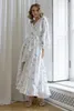 Основные повседневные платья Элегантные винтажные летние повязки белая шифоновая синяя в горошек с длинные платья с длинными рукавами сексуальные щель Boho Beach Maxi платья для женщин 230531