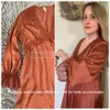 Sexig pyjamas satin nattdress med spet lady sömnklänning sexig v-ringning intim underkläder söt prinsessa stil nattklänning sommar kimono klänning j230601