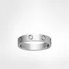 Classic Love Ring Designer Titanium Steel Gioielli di lusso uomini e donne Coppia Anello nuziale Regalo di San Valentino Non offusca mai larghezza non allergica 4/5/6 mm