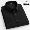 Camicie eleganti da uomo Estate manica corta sottile per uomo Camicia tinta unita elastica Abiti da ufficio formali slim fit