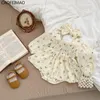 Kläder sätter caofeimao baby bodysuits blommor flickor spädbarn linne andningsbara kläder bekvämt enkelt 230601