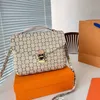 Lüks tasarımcı çantası Çanta crossbody çanta tote cüzdan Moda Kolları Çanta Nano Eski Çiçek Omuz Çantası Kadın Erkek Cüzdan Seyahat paketi 03