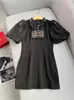 2024 Designer Luxury Party Dresses Black Platinum Sequin Bubble Sleeves Academy Style Dress Kort kjol Summerklänning