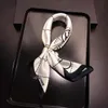 12 Jedwabny szalik z jedwabiu na głowę dla kobiet zima luksusowy szalik wysokiej klasy klasyczny wzór projektant szalik szalik nowy prezent łatwy do dopasowania miękkiego dotyku powyżej 70-90 cm