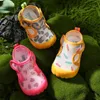İlk Yürüyüşçüler 1-3y Bebek Yaz Ayakkabıları Mesh Yumuşak Tpr Sole Bebek Sandalet Sarı Pembe Leopar İlk Adım Ayakkabılar Bebek Günlük Ayakkabı 230601
