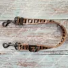 luxurys leashes set designer dog collarsファッションレタードッグリーシュブレイクアウェイドッグリードファッションカジュアル調整可能な引っ張りロープ