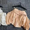 女性のブラウスワクタしわく甘いクールなセクシーなトップ2023夏の新鮮な格子縞のストラップブルーサフェミニナオフショルダーラップチェストシャツ