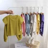 Set di abbigliamento Abbigliamento per la casa per bambini marchio di abbigliamento per il monitoraggio dei colori solidi T-shirt sportiva casual + pigiama a maniche corte morbido in due pezzi per bambina a maniche corte