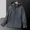 Erkek Ceketler Erkek Giyim Hafif Su Geçirmez Yağmur Ceketi Kapşonlu Açık Yağmurluk Yürüyüşü Windebreake Ceket Sweatshirt