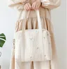 DIAPER Väskor Korea Style Born Baby Care Bag Mummy Shoulder Brodery Quiltad barnvagn Förvaringsarrangör Stora handväskor 230601