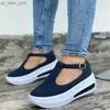 Sandały damskie Vintage Buty klinowe Kobiety Pasek klamra grube dolne płaskie sandały platformowe Stado żeńskie buty Summer 2021 L230518