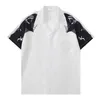 Lyxdesigner Mens Casual Shirt Fashion Classic Checker Tryckt skjorta Mens vår sommarpolo hals kort ärm