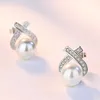 Stud Classic Cross Inlaid Zircon Pearl Ear örhängen för kvinnor örhängen Alla hjärtans dag gåva damer smycken mujer