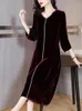 Casual Dresses Autumn Midi Elegant Vintage Black Velvet Dress 2023 Korean Fashion Women Prom Evening V-Neck Loose vestidos