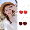 Cuelga el estilo de la lámpara de moda estilo chino dulce cereza Carlizi fruta cuelga los pendientes para las mujeres fiesta regalo de cumpleaños encanto joyería 230602