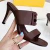 Top luxury women's slippers brand metal buckle slippers round head non-slip slippers shoes leather high heels designer ladies outdoor sandals factory with box plus 43
