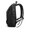 Torby szkolne USB ładowanie plecaków 2023 Trend modowy plecak na zewnątrz podróżne Podróż Mężczyźni kobiety