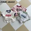 Tshirts w stylu koreański Summer Baby Baby Boy Top Okoła szyja Letter krótki rękaw