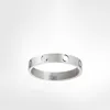 Classic Love Designer Titanium Steel smycken Män och kvinnor Par Wedding Ring Valentine's Day Gift Never Tarnish Nonallergic Width 4/5/6mm
