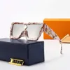 2023 printemps nouvelles lunettes de soleil de créateurs lunettes de soleil carrées de luxe de haute qualité porter des lunettes de mode de célébrités en ligne confortables modèle 02