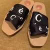 2023 Sandálias Femininas Woody Mules Chinelos Designer Canvas Cross Woven Sandals Verão Ao Ar Livre Peep Toe Casual Chinelo Letter Stylist