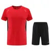 Survêtements pour hommes Combinaison de course pour hommes Gym Fitness Sportswear Workout Survêtements Set Sport T-shirts + Shorts Fitness Suit pour hommes J230601
