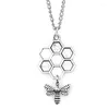 Hänghalsband Vintage Alloy Honeycomb Bee Animal Necklace For Women Chain Choker smycken Trendy Fashion Party Prom Gift Bijoux