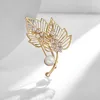 Pins Broches vrouwen eenvoudige parel kristal dubbele boom blad vrouwen luxe geel goud zirkoon legering plant broche veiligheidsspeld G230529