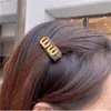 Fermagli per capelli da ragazza per bambini Forcine per capelli di design Barrettes retrò Signore Personalità semplice Lettera Fermaglio per capelli quadrato in metallo europeo e americano Accessori per capelli di moda