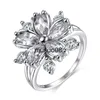 Band Ringen Elegante Mode Sakura Prinses Verlovingsringen voor Bruid Sieraden Romantische Kersenbloesem Zirkoon Dame Ringen J230602