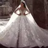 2023 Abiti da sposa taglie forti di lusso Abiti da sposa con perline Manica lunga Pizzo di cristallo Appliqued Abiti da sposa con paillettes Abiti da sposa arabi Aso Ebi Lussuosi abiti da sposa con perline