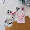 Trendy Designer Classic Parfume Flower Phone Case för iPhone 14 13 12 11 Pro Max X Xs XR 8 7 Plus läderhud Back TPU Shell Cover 14Pro