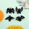 Punk Halloween Mothman émail broche broche revers Badges animaux papillon bijoux cadeaux femmes fille Anime personnalisé noir oiseau accessoires