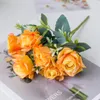 Dekorative Blumen 6 Köpfe Rose Künstlicher Seidenblumenstrauß für DIY Home Store Ornament Hochzeit Party Blumenarrangement Dekoration