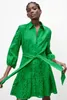 Robes décontractées 2023 Style élégant nœud ceinture découpe femme manches longues dames été robe courte vert brodé