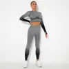 Tweedelige damesbroek 2-delig Gymset Trainingskleding voor dames Fitness Crop top met lange mouwen Naadloze scrunch BuLeggings Yoga Sportpakken